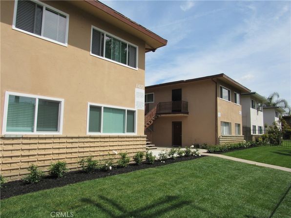 1423 W Lingan Ln, Santa Ana, CA 92704