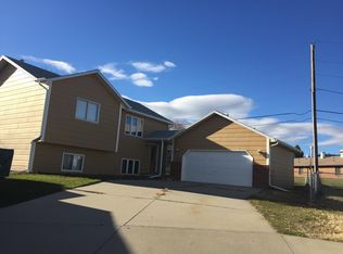 1602 N Terrace Pl, Rapid City, SD 57701