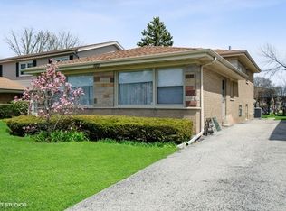 8807 Kenneth Ter, Skokie, IL
