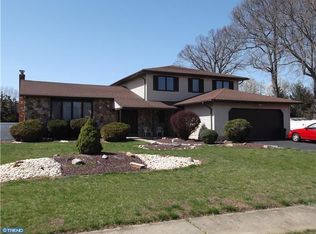 4 Switlik Rd, Hamilton, NJ 08690