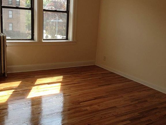 3rd image of 52-54 S Arlington Ave APT 8