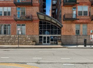 500 S Clinton St APT 641, Chicago, IL 60607
