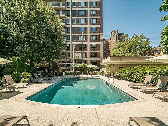 5th image of 410 N Newstead Ave APT 5E
