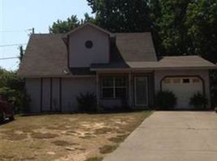 700 Briar Ridge Ct, Jacksonville, AR 72076