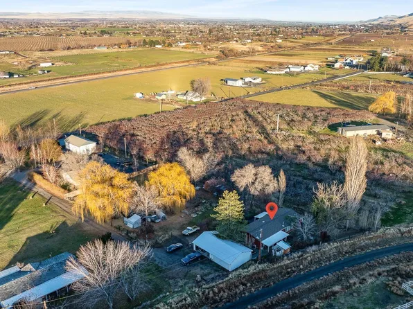 163805 W Richards Rd, Prosser, WA 99350
