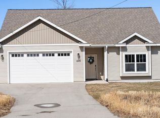 503 Lake St, Elk Rapids, MI 49629