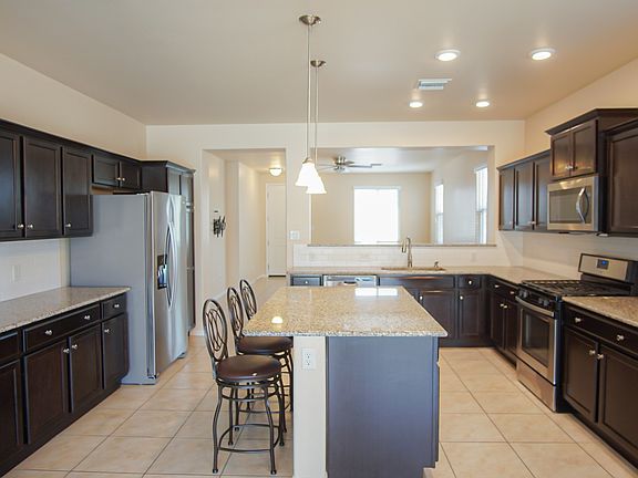 2nd image of 6652 E 35th Pl