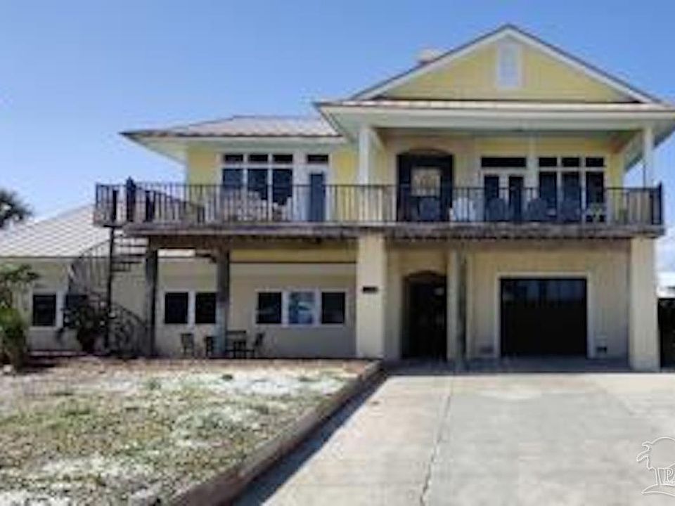 1st image of 1215 Ariola Dr
