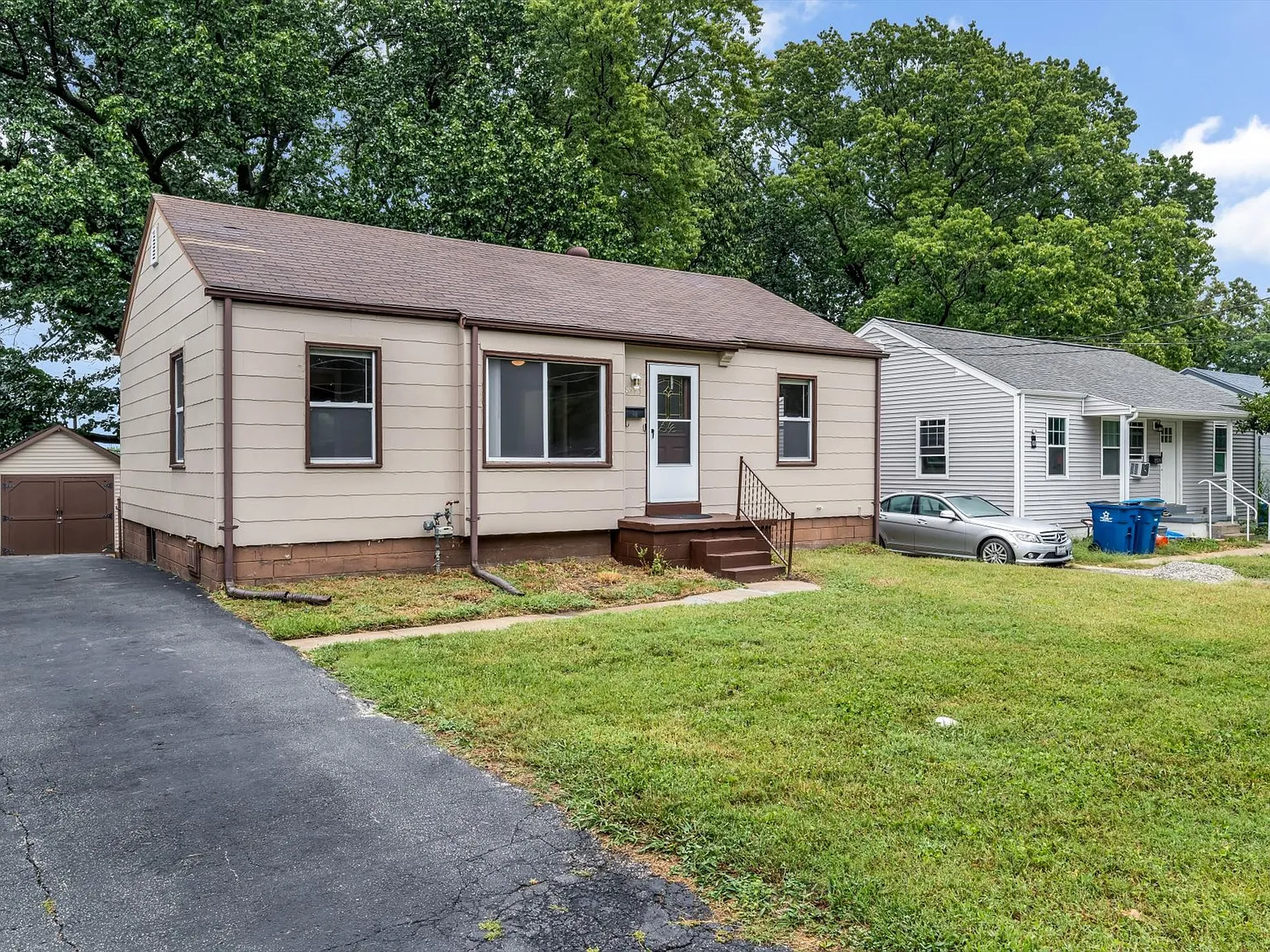 4 bed, 1156 sqft, $1,660 — Photo 4