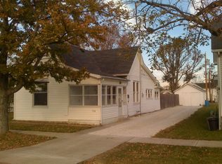 330 N Sycamore St, Osgood, IN 47037