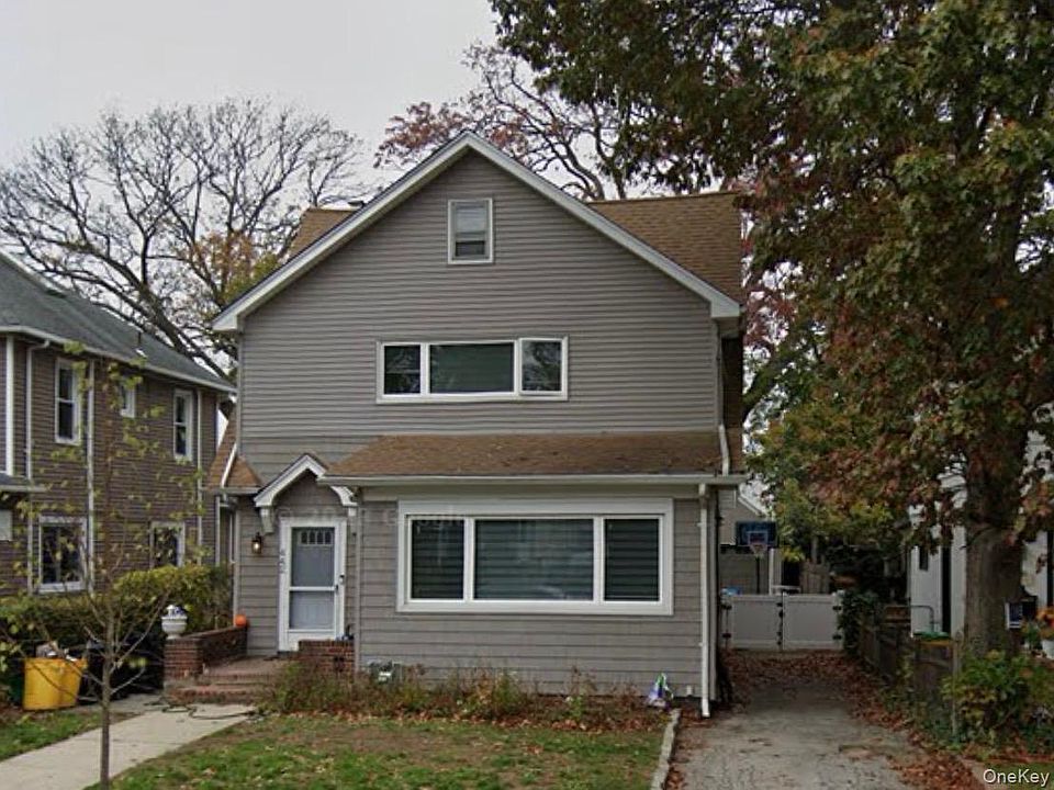 2nd image of 442 Oak Avenue