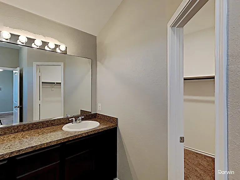 7948 Mosspark Ln — Photo 10