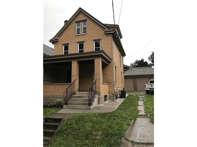 52 Laclede St photo 1