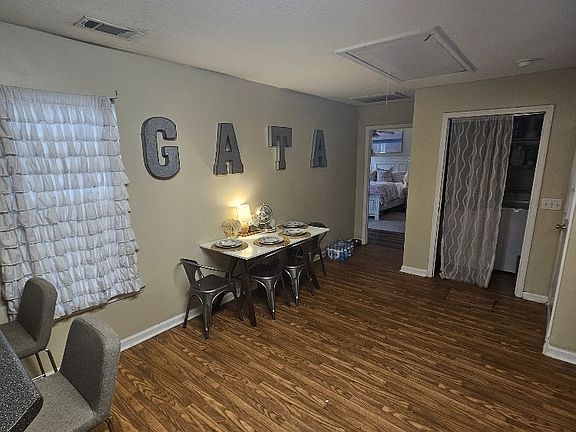 2nd image of 608 Lancelot Ct