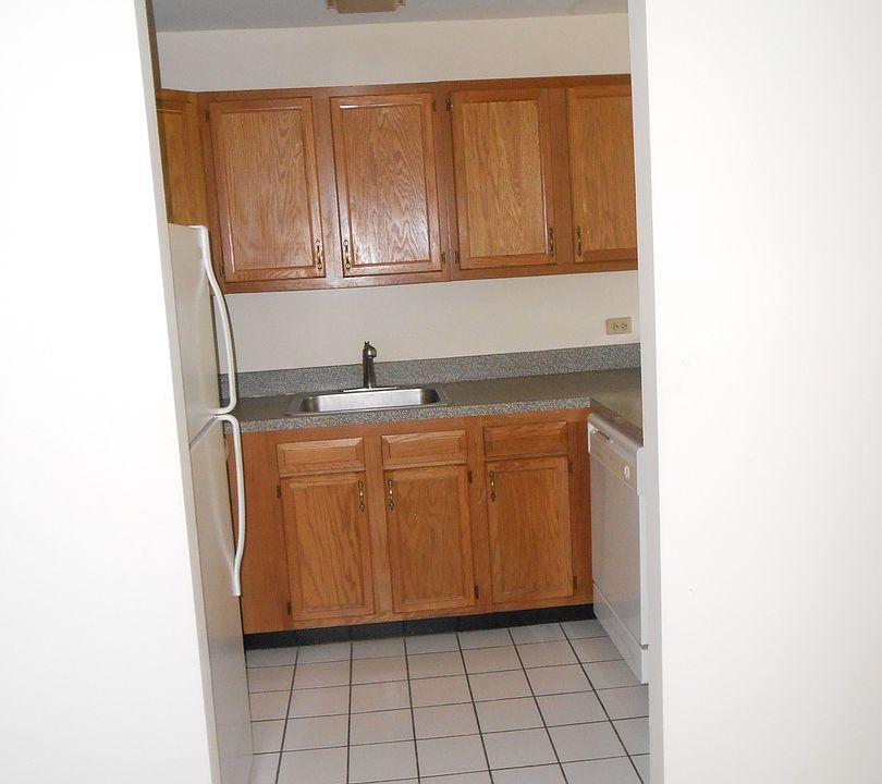 1st image of 5820 Oakwood Dr Unit 3C