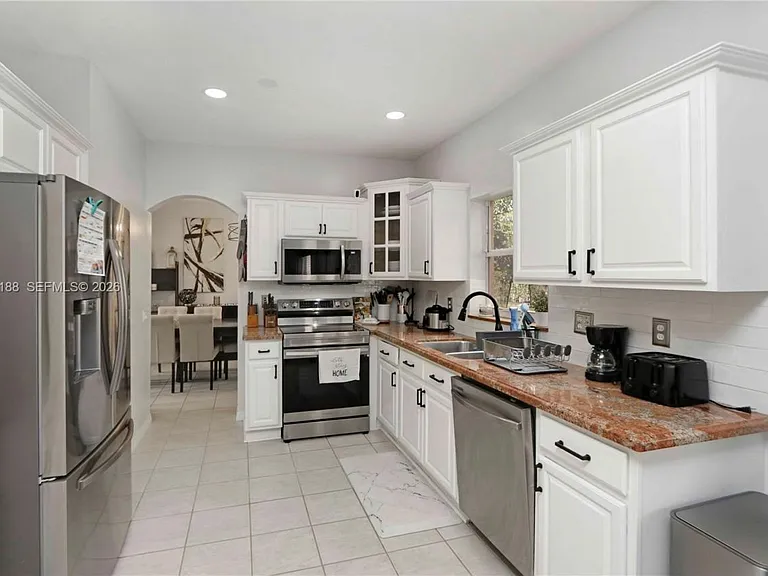 2232 SW 120th Ave — Photo 12