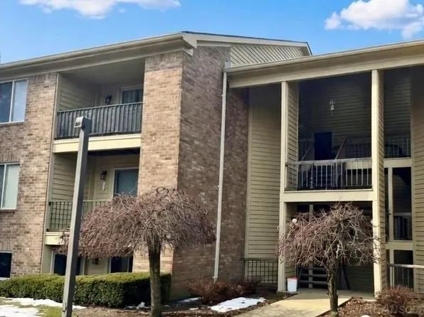 2605 Greenstone Blvd APT 201, Auburn Hills, MI 48326
