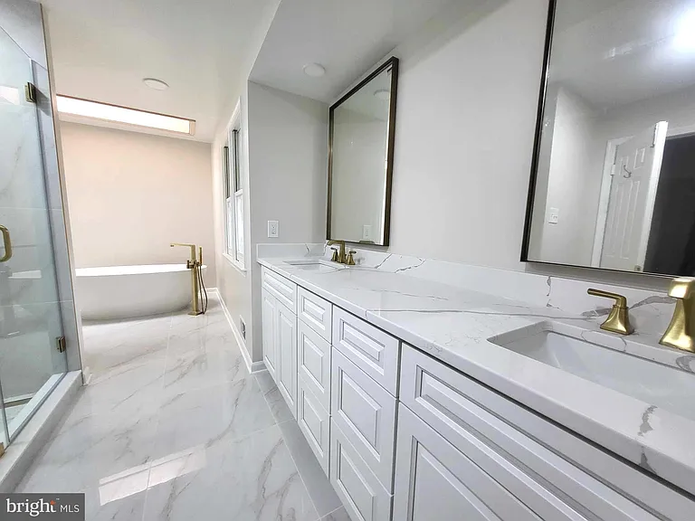 8424 Holly Leaf Dr — Photo 17