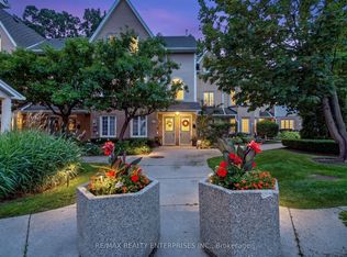 2110 Cleaver Ave #219, Burlington, ON L7M 3Z4