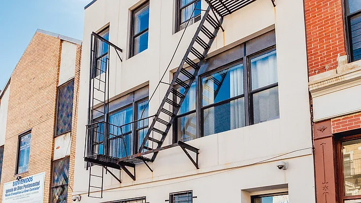 Rented by Nooklyn NYC LLC | media 13