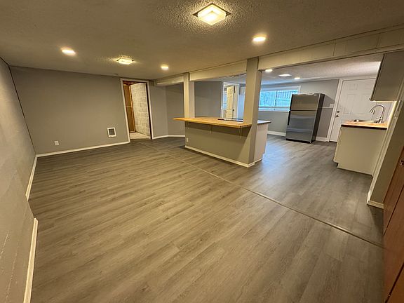 5th image of 515 15th St NE #2