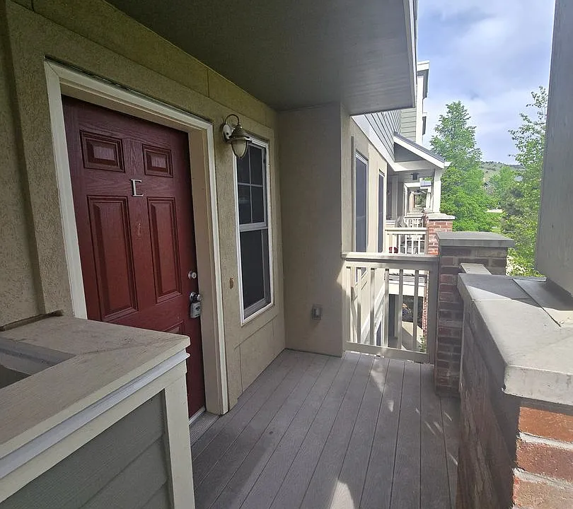 1001 Laramie Blvd #15-E