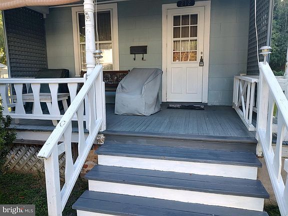 2nd image of 212 Davis Ave