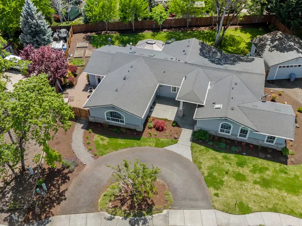 656 Oak Wood, Eagle Pt, OR 97524