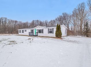 427 Tyler Rd, Wayland, MI 49348