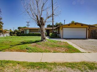 327 W Etiwanda Ave, Rialto, CA 92376