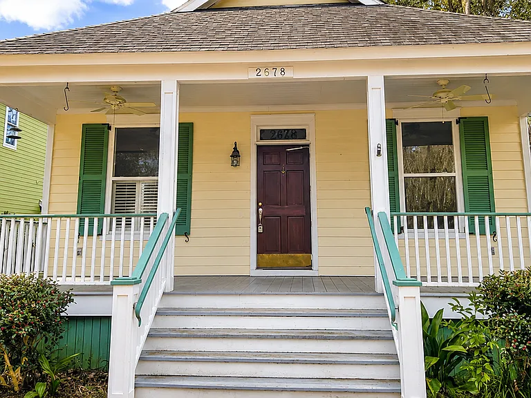 2678 Broad St — Photo 2