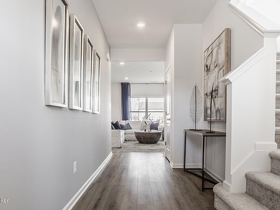 3rd image of 5022 Irwin Way