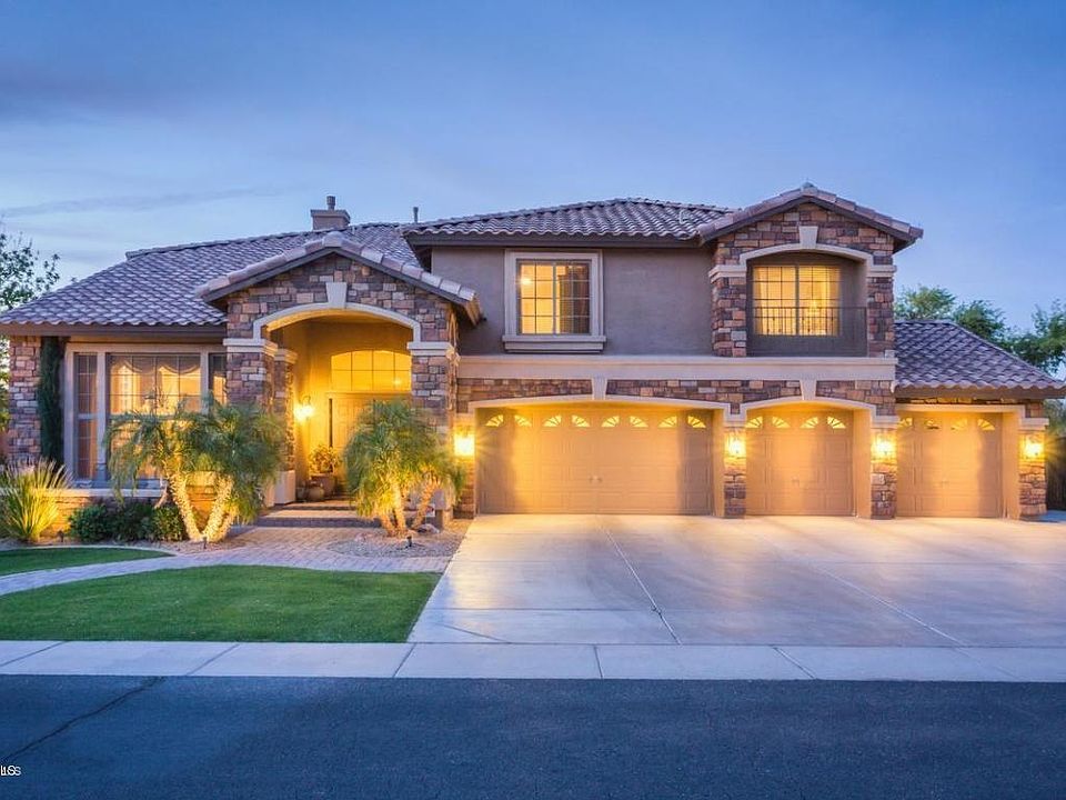 1st image of 1688 E Canyon Way