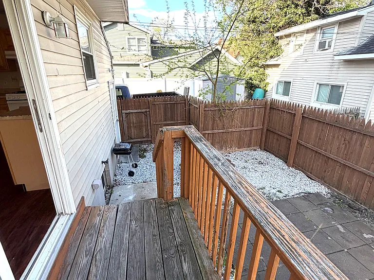 112 Tennyson Ave — Photo 17