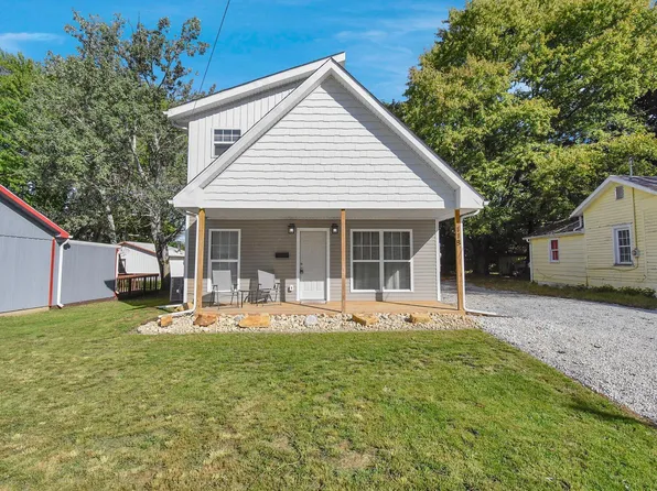 118 E Walnut St, Cardington, OH 43315