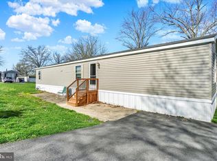 155 Pawnee Ave, Dover, PA
