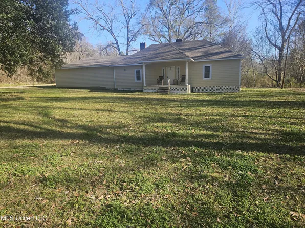 465 State Park Rd, Natchez, MS 39120