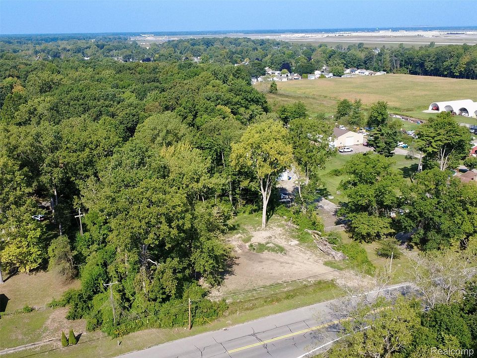1st image of 16068 Middlebelt Rd