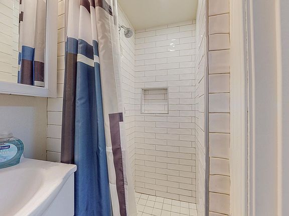 5th image of 1401 Silver Ave SE #218