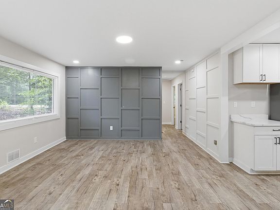 2nd image of 5948 James Rd