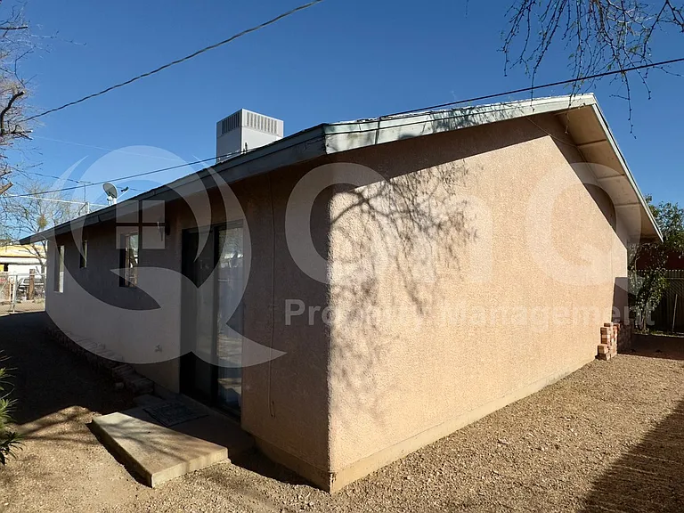 59 S Melrose Ave #2 — Photo 17