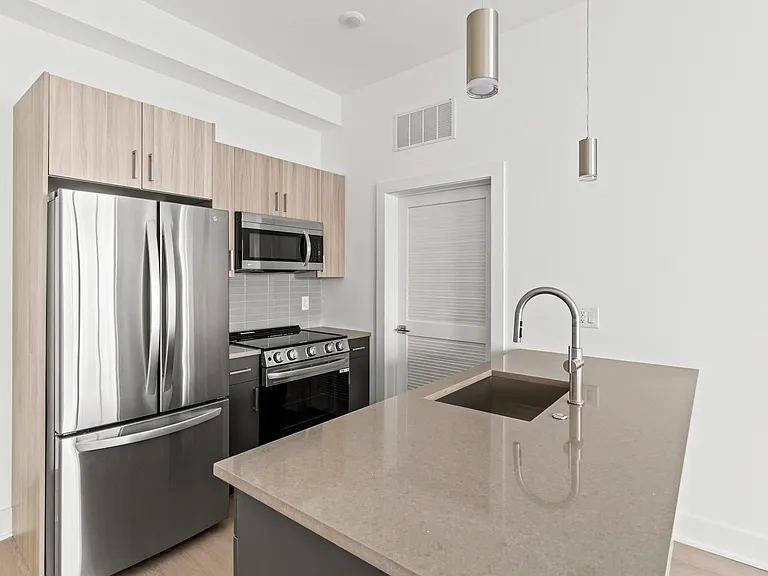 kitchen
*photo of similar unit, exact finishes and layouts may vary*