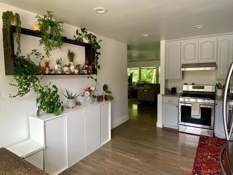 1326 E Downington Ave — Photo 5