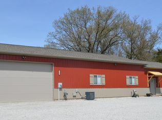 9528 Lee Rd, Jackson, MI 49201