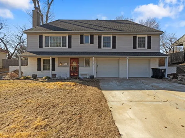 3314 NE Mohawk Ln, Kansas City, MO 64116