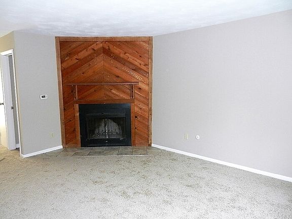 4th image of 106 Keene Dr