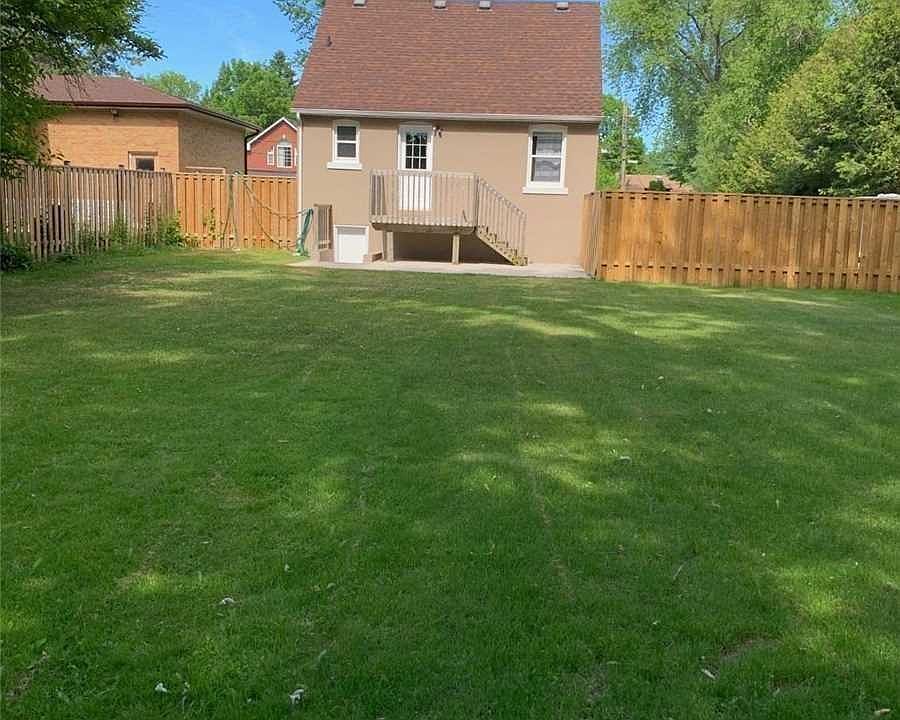2nd image of 32 Homestead Rd