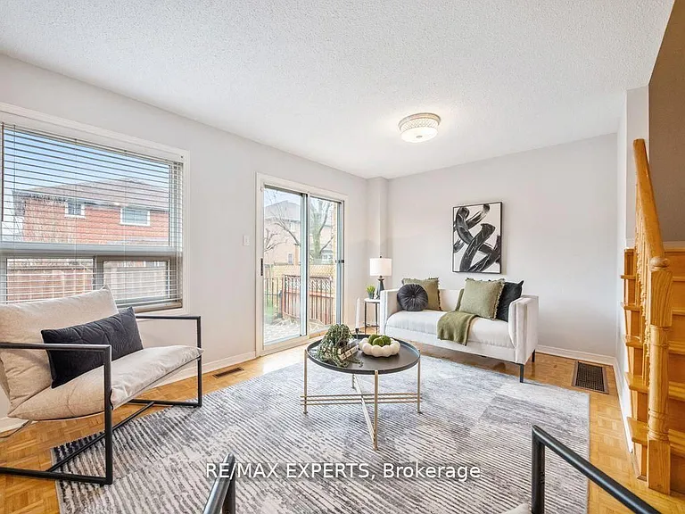 97 Pinedale Gate — Photo 3