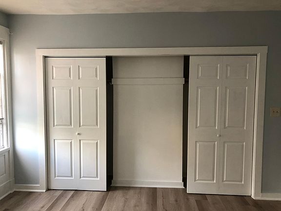 Double bedroom closet