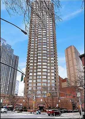 Rented by Oxford Property Group | media 23